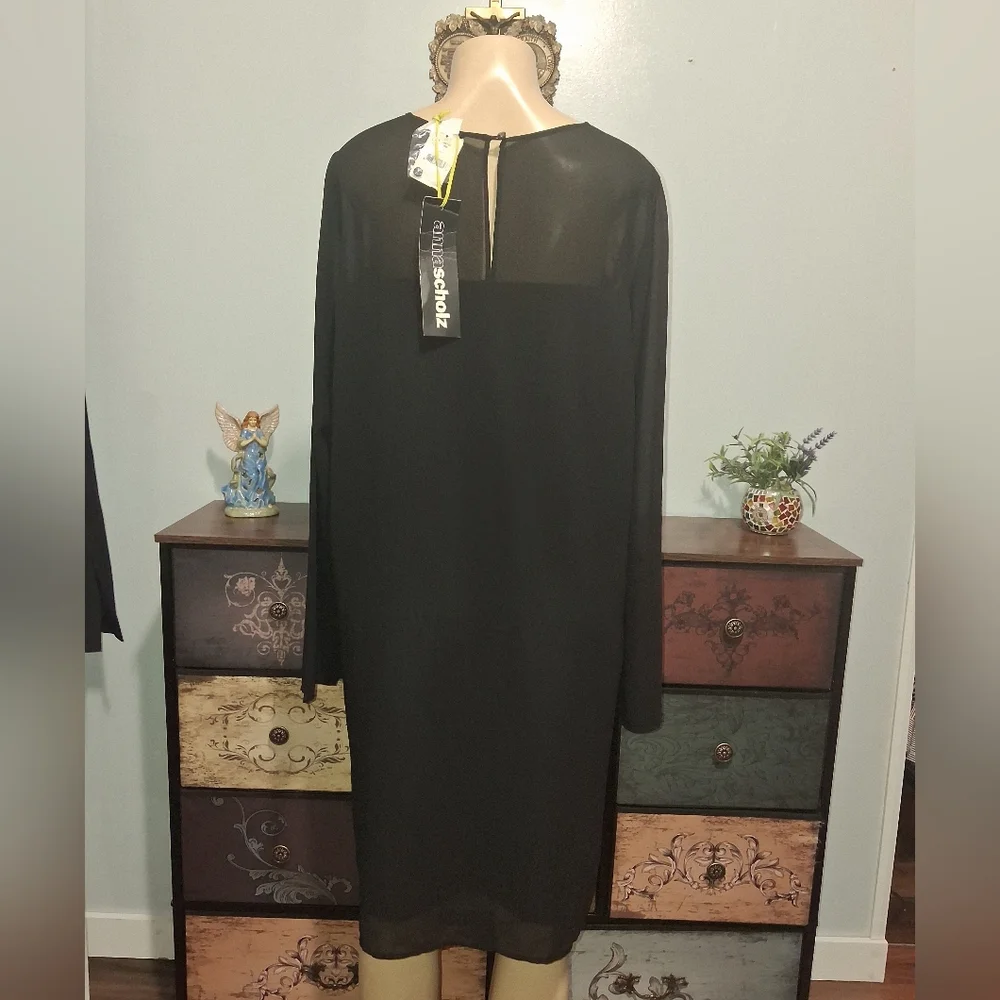 ANNA SCHOLZ NWT BLACK GEORGETTE TUNIC DRESS SZ 16 - Picture 5 of 6